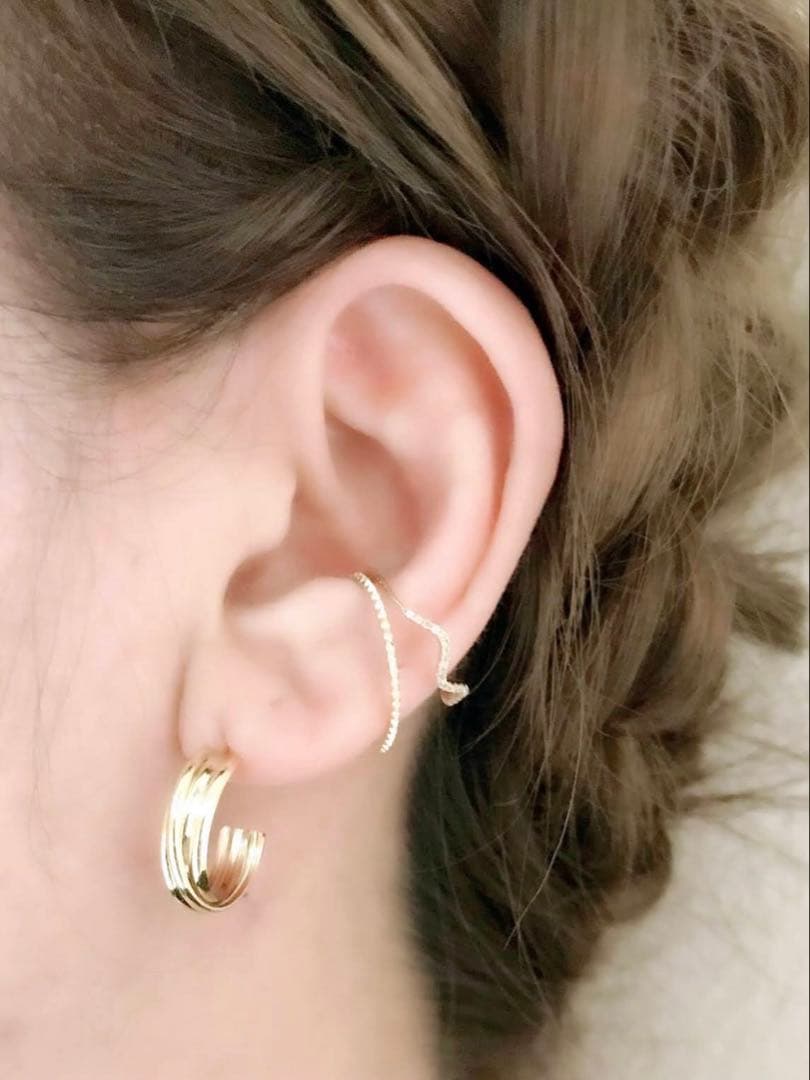 Lilas リラ⭐️スクリューフープピアス K10