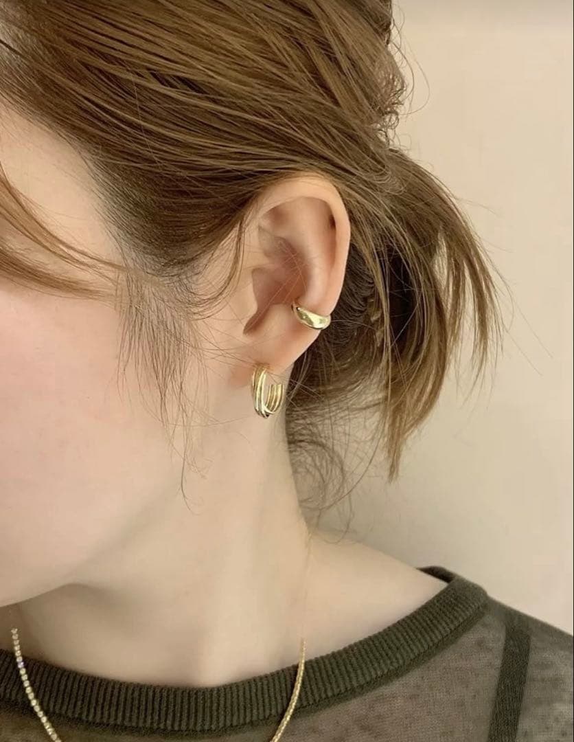 Lilas リラ⭐️スクリューフープピアス K10