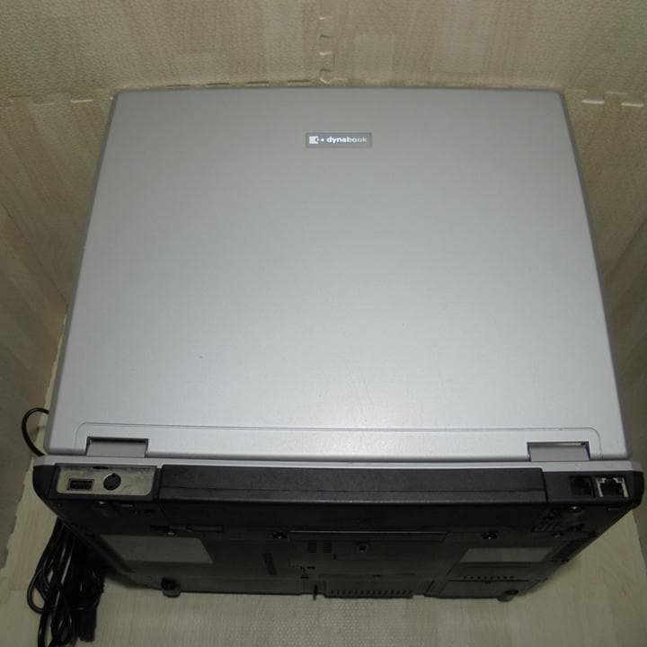 東芝　dynabook　15ノートPC　Windows98／XP　デュアルブート