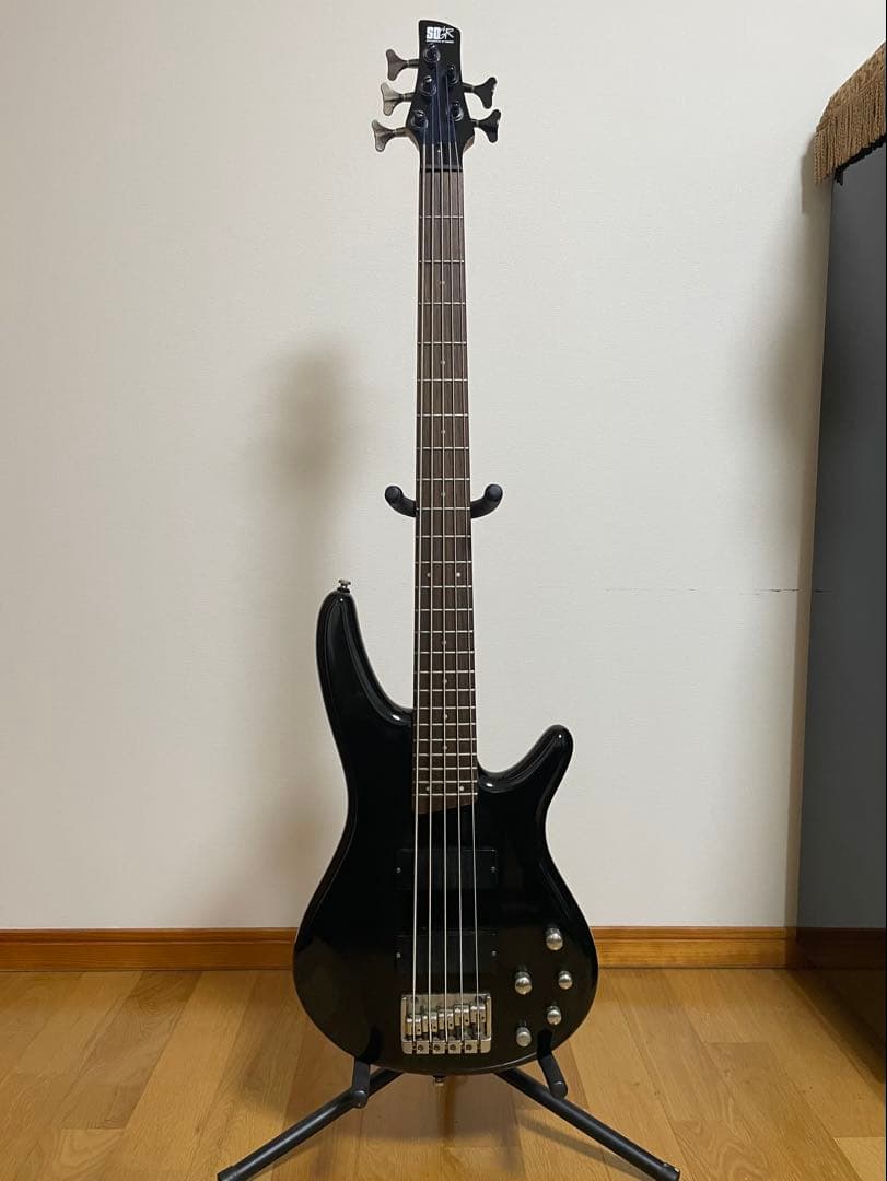 Ibanez 5弦ベース　SR-405