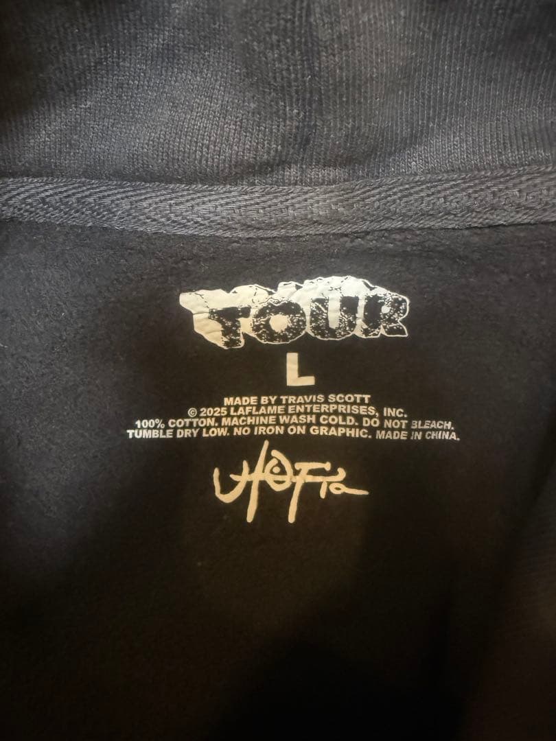 travis scott トラヴィススコット　パーカー　Lサイズ新品