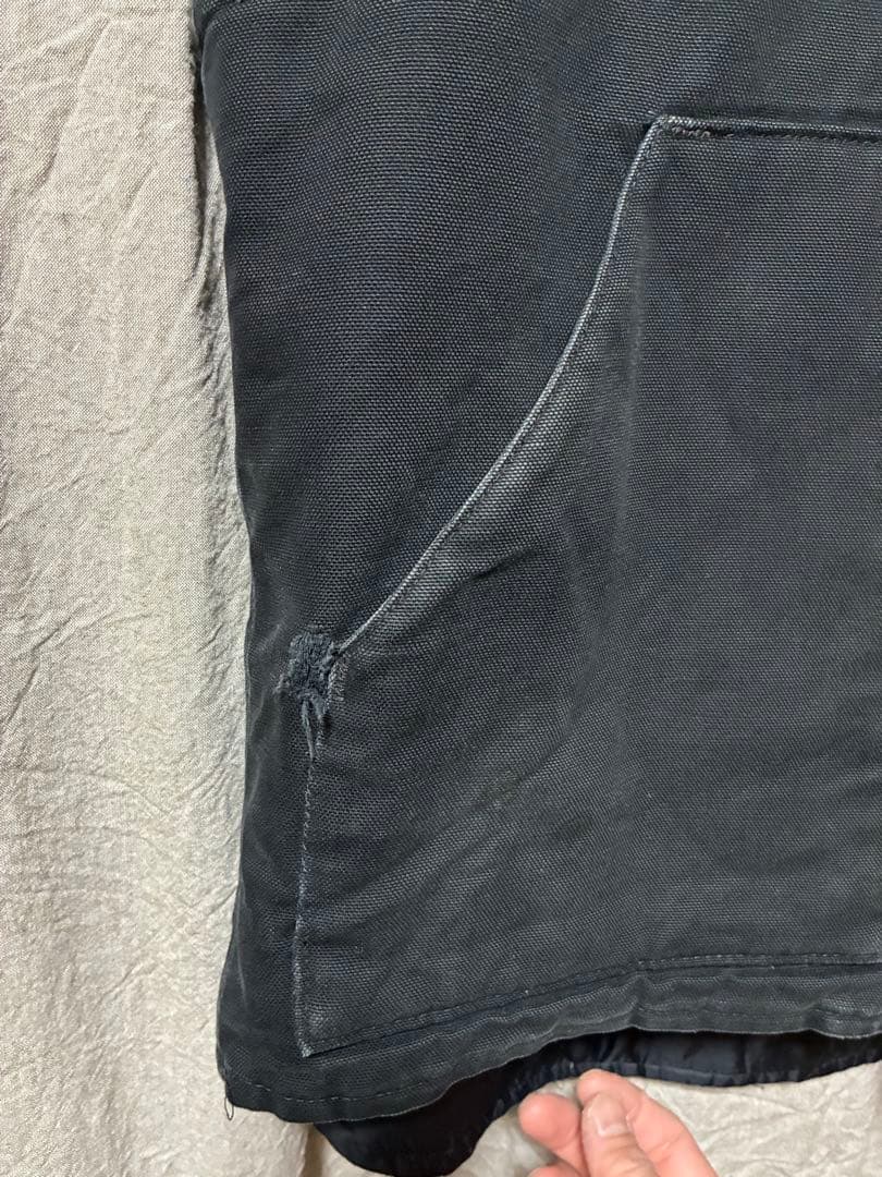 Carhartt ダックベスト（メキシコ製）　ブラック　Lサイズ