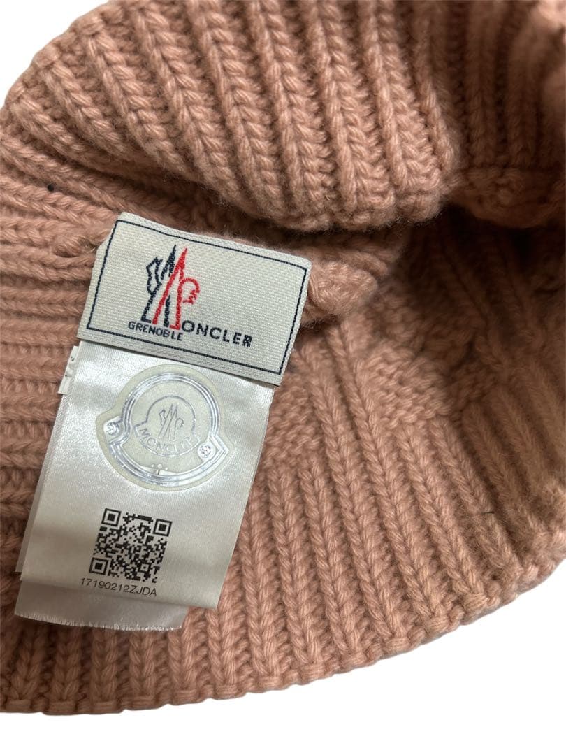 Moncler モンクレール　モンクレ ピンクニット帽 ファー付き