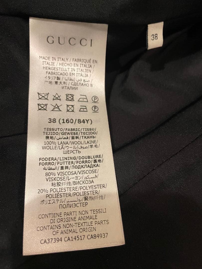 美品GUCCI ブラック チェスターコート