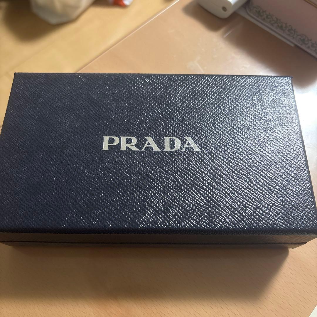 PRADA 18SS コミック柄アイウェアケース メガネケース