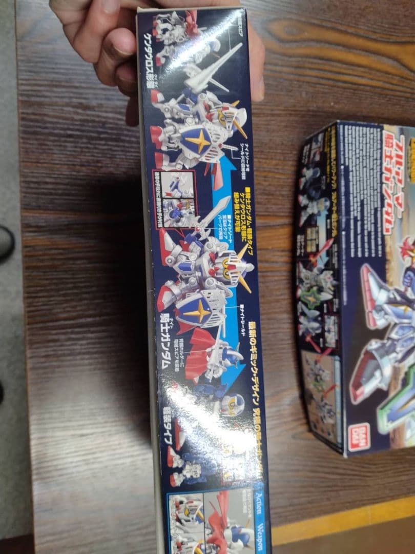 ナイトガンダム　プラモ　復刻