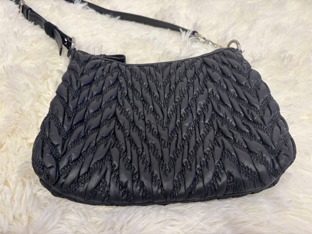 【美品】コーチ ショルダーバッグ クロスボディ 70周年 斜め掛け COACH