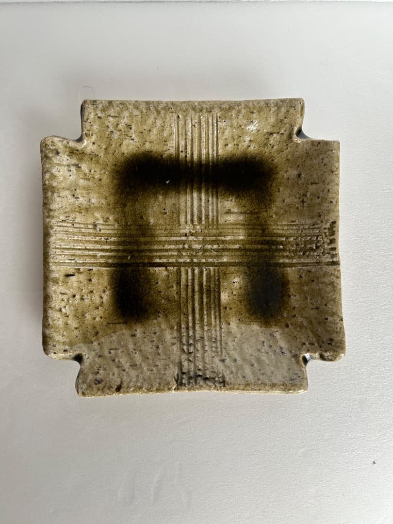 伊賀焼 櫛目組皿 ５枚組　(谷本光生作)