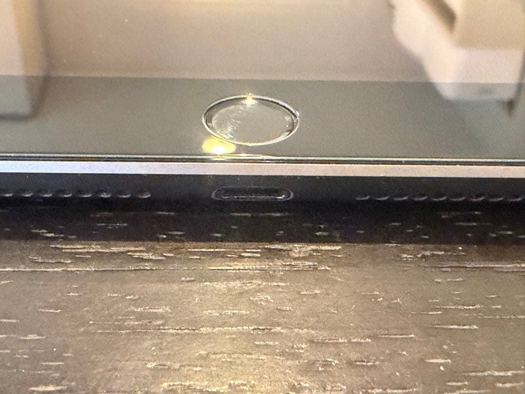 Apple iPad 第8世代 スペースグレー Wi-Fi 32GB