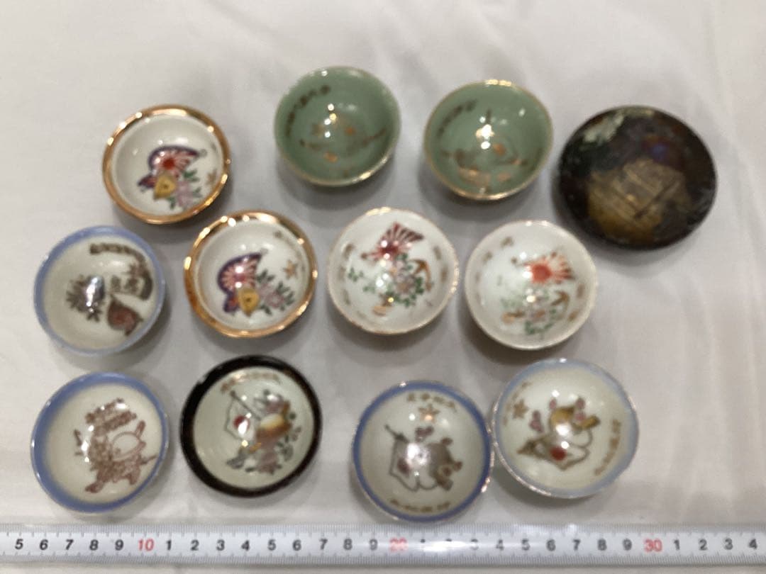 軍盃　軍猪口　ミリタリー　支那事変記念　除隊記念　明治神宮　陶器製他12個セット