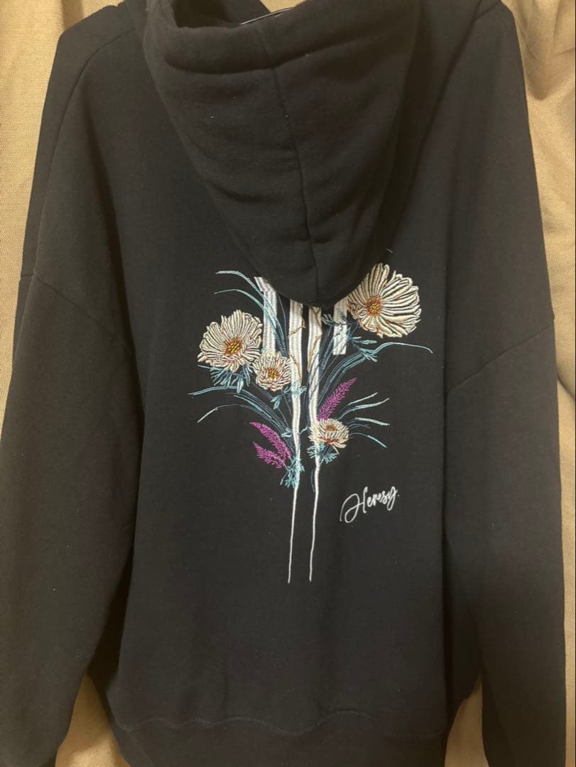 パ*オ様 最終値下げ the GazettE パーカー 20周年 刺繍 M/L