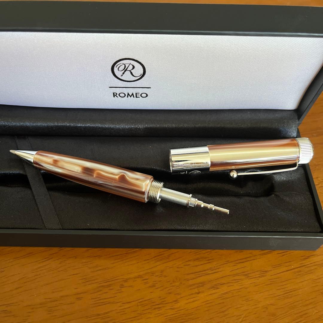 k*e様 Kaede様　希少品伊東屋のRomeo No.3シャープペンシル(マー