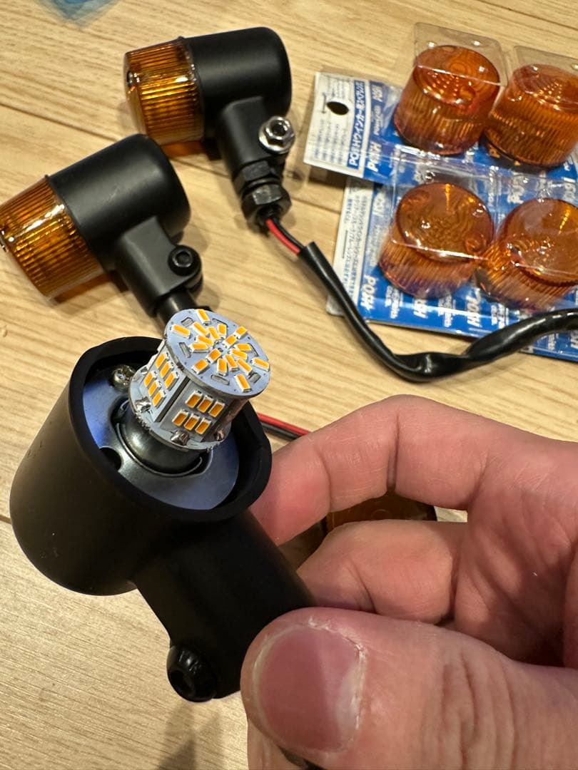 SR400.LEDウィンカー 4個セット ブラック