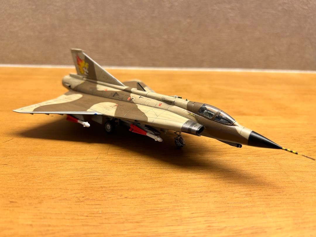 【全塗装完成品】1/72 J-35 サーブ　ドラケン　風間真機　エリア88