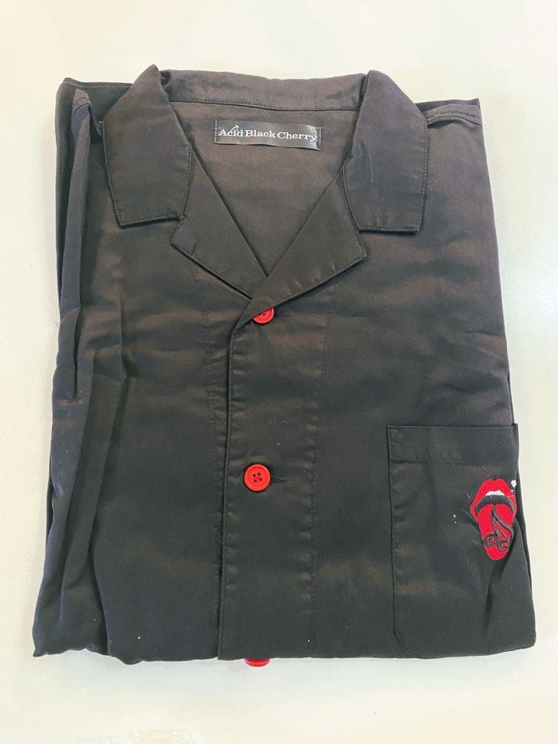 レア）acid black cherry パジャマ