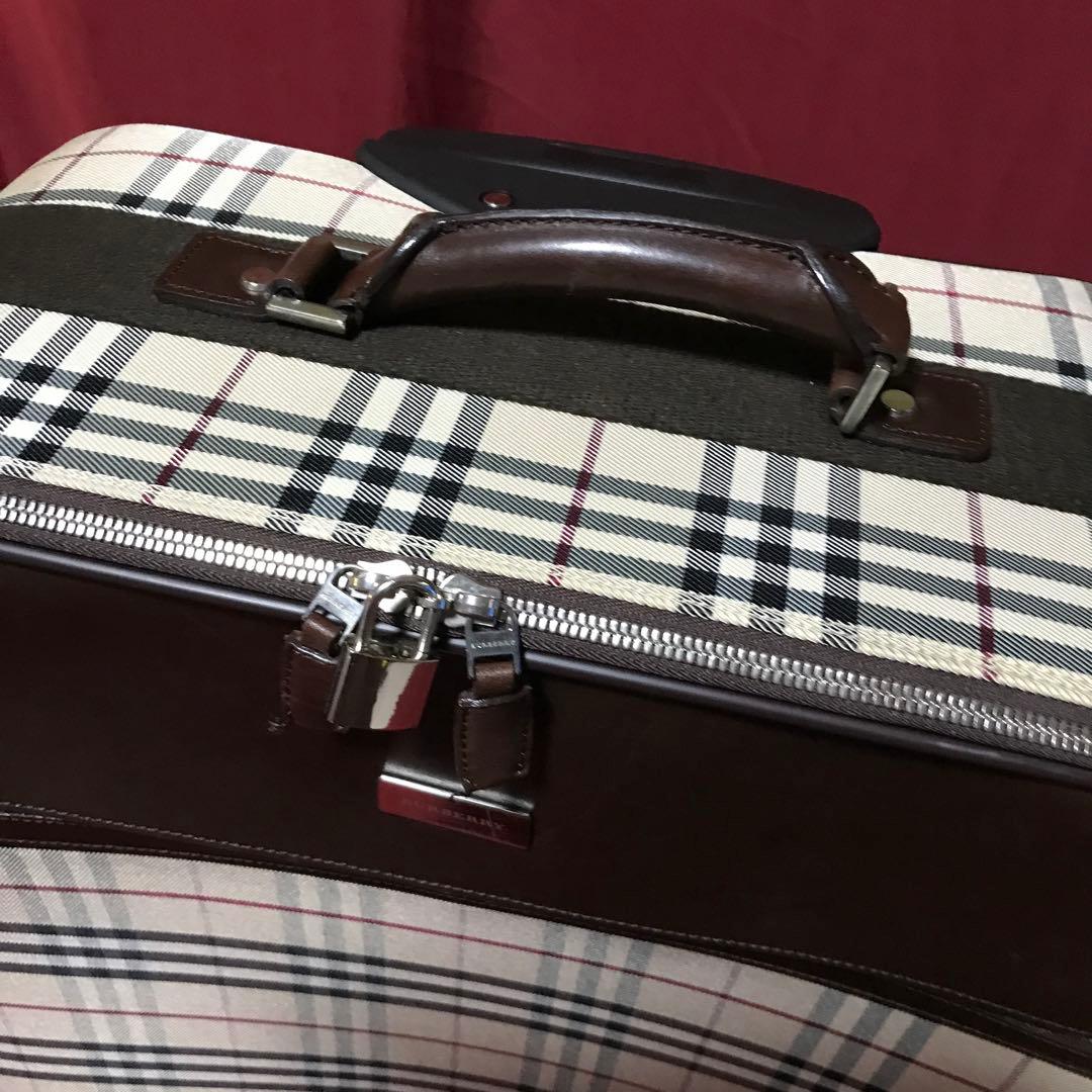BURBERRY ノバチェックキャリーバック　　　⭐️ SALE⭐️