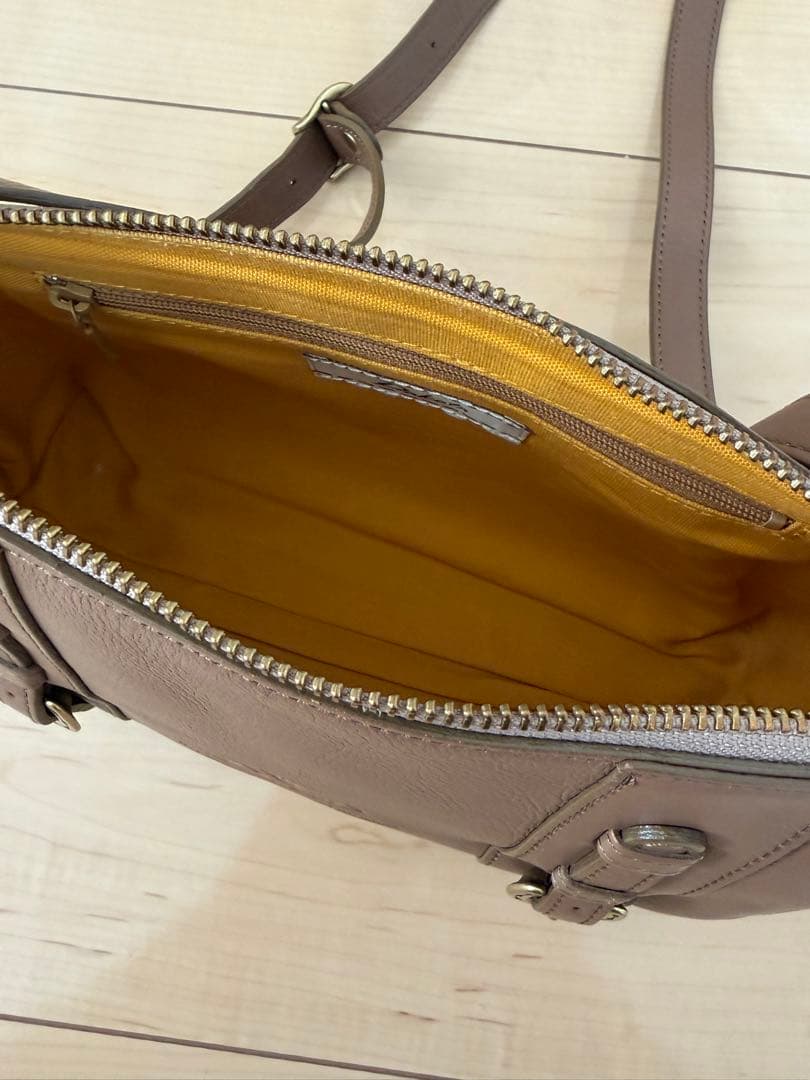 Dakota ダコタショルダーバッグ　オーク