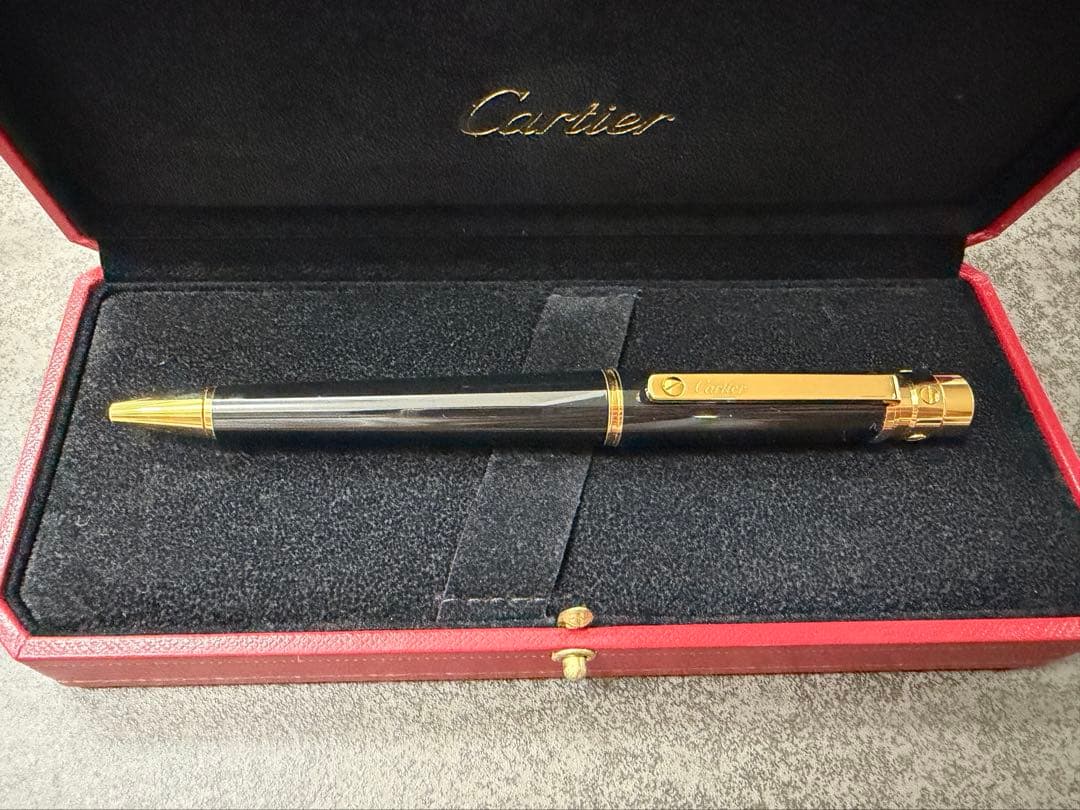 サントス ドゥ カルティエ ボールペン