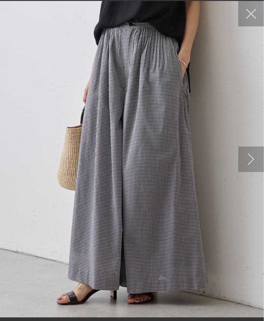 BEARDSLEYビアズリー　タックバギーパンツ