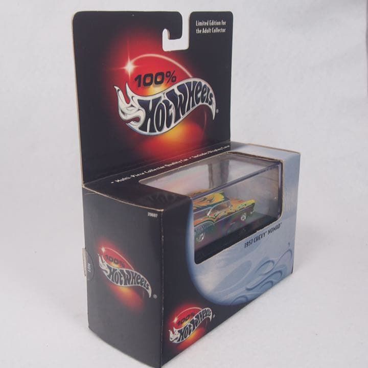 100% ホットウィール 1957 CHEVY NOMAD サイン入り