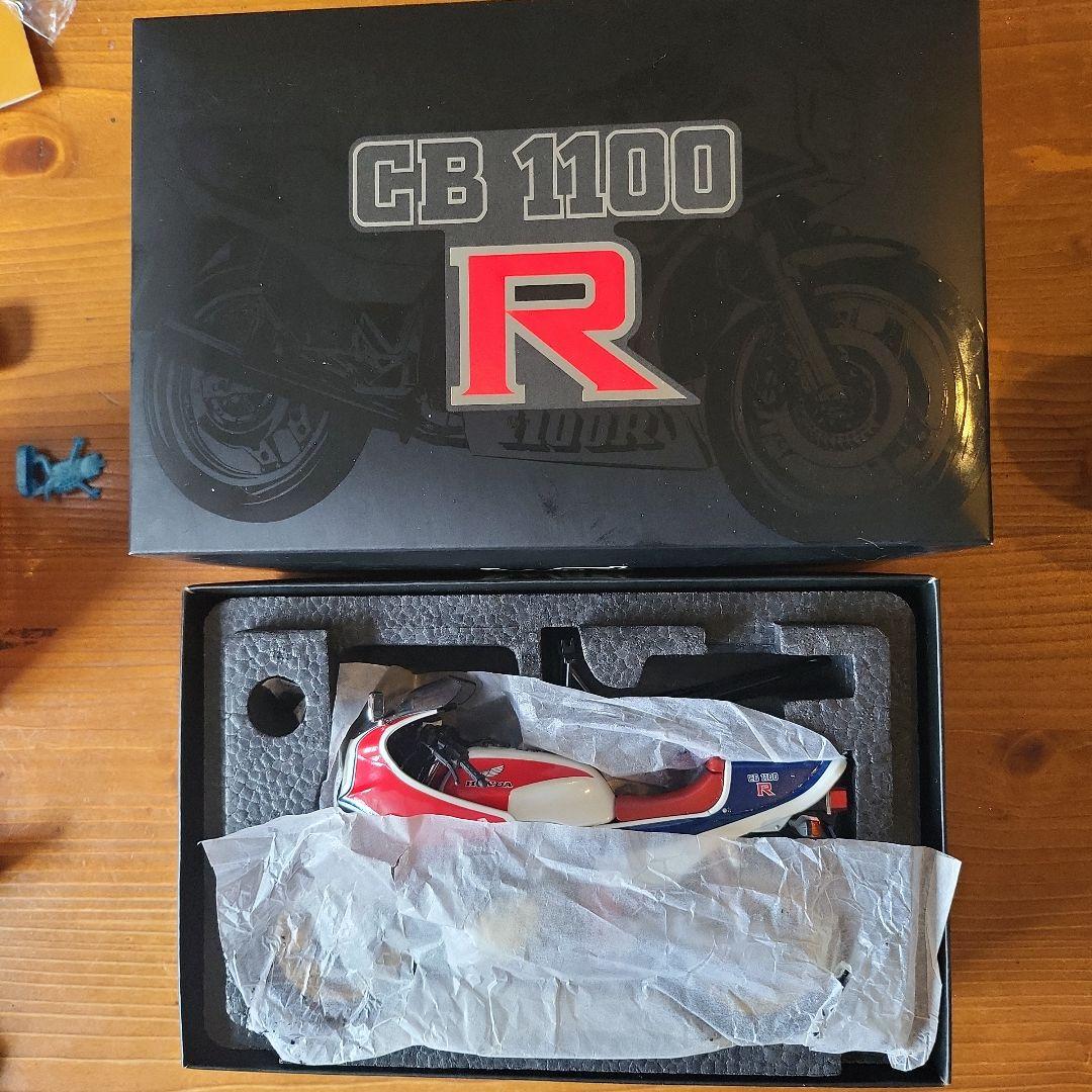 最終値下げ❗ WITS　1/12　 ホンダ CB 1100 R