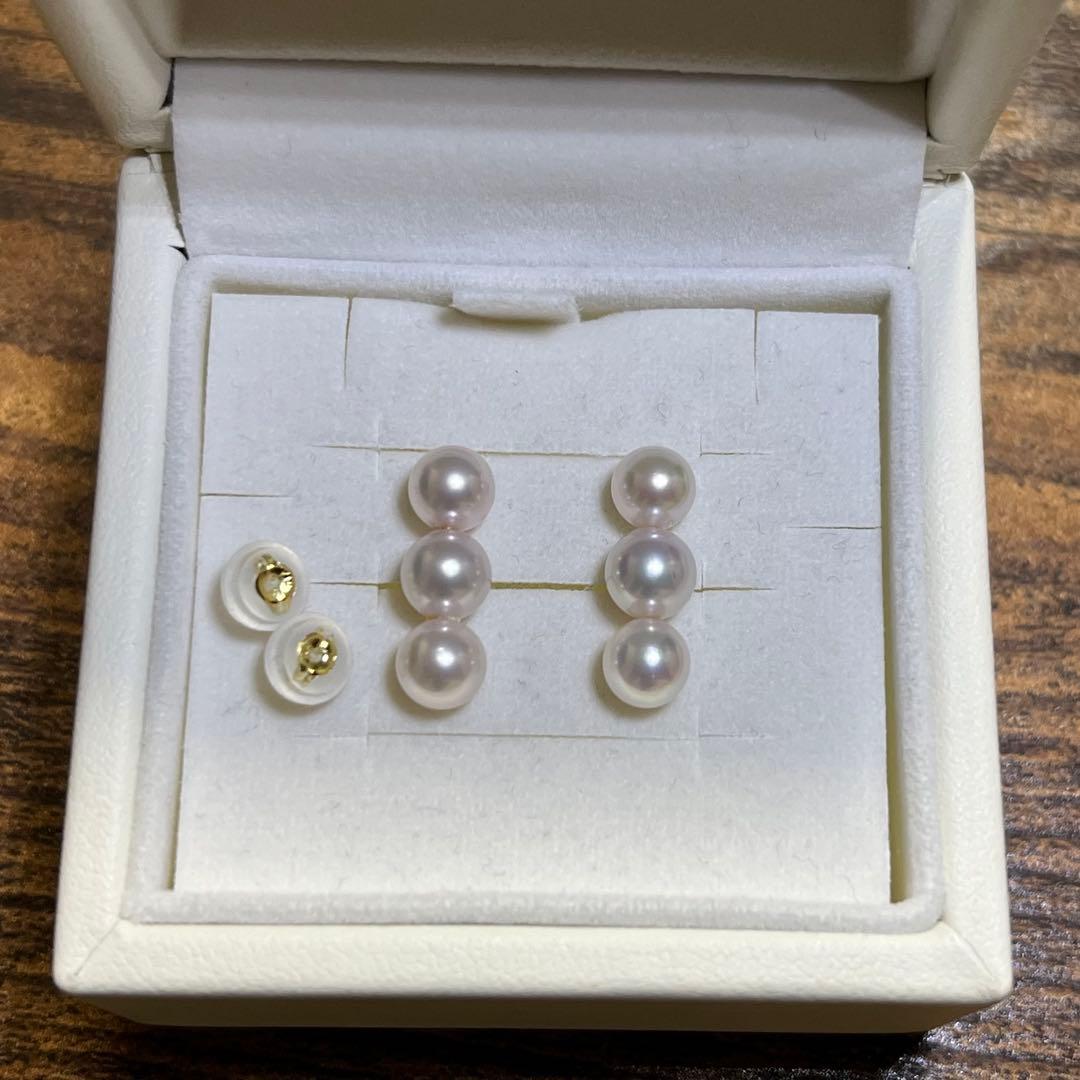 未使用 花珠級 あこや真珠ベビーパール 3連 パールピアス K18 3個並び