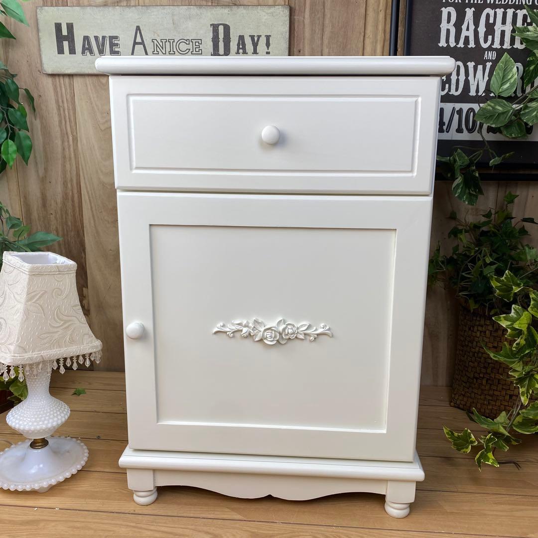 訳あり品【131】フレンチカントリー調ホワイトサイドキャビネット飾り棚収納家具