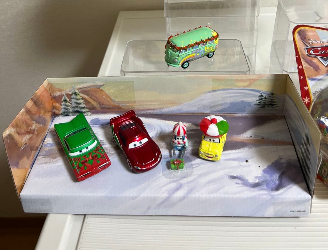 カーズ、ミニカー（マテル）クリスマス、ドック・ハドソン、ルイージ