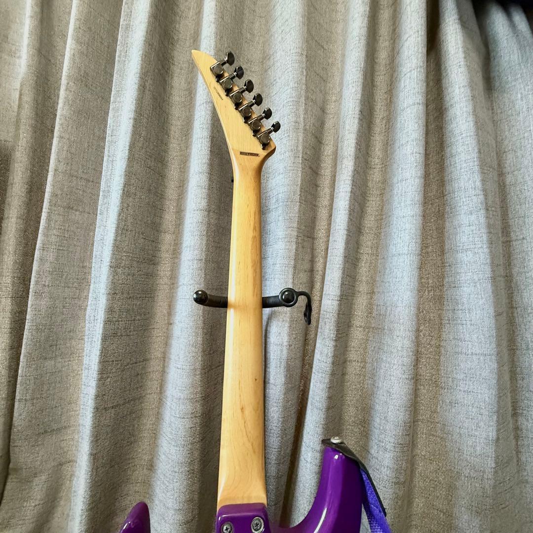 KRAMER striker 211 purpleエレキギター