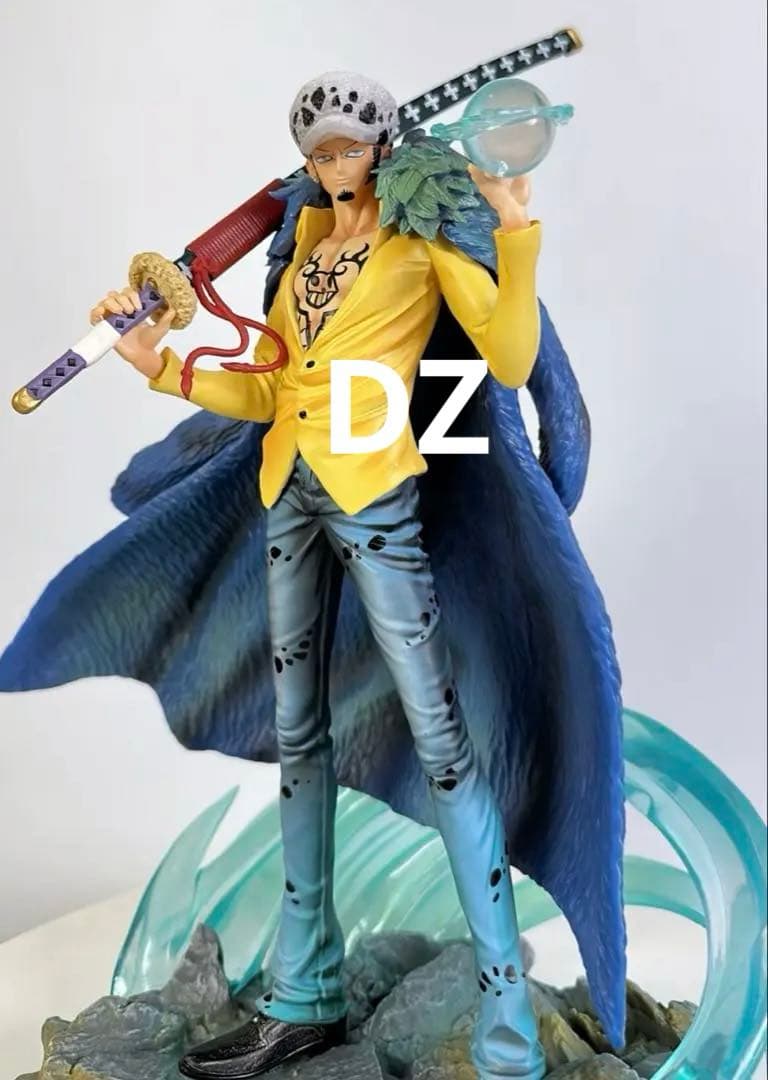 トラファルガーロー ガレージキット フィギュア。