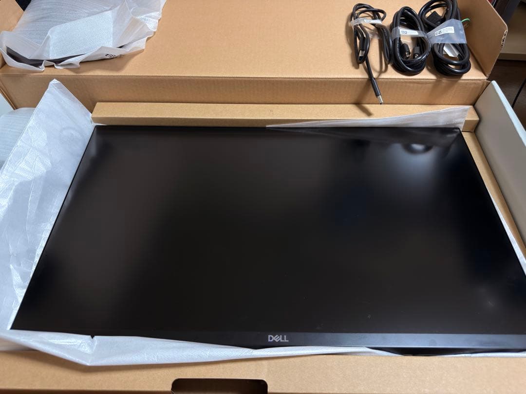 DELL 27 ゲーミングモニター　S2721DGF