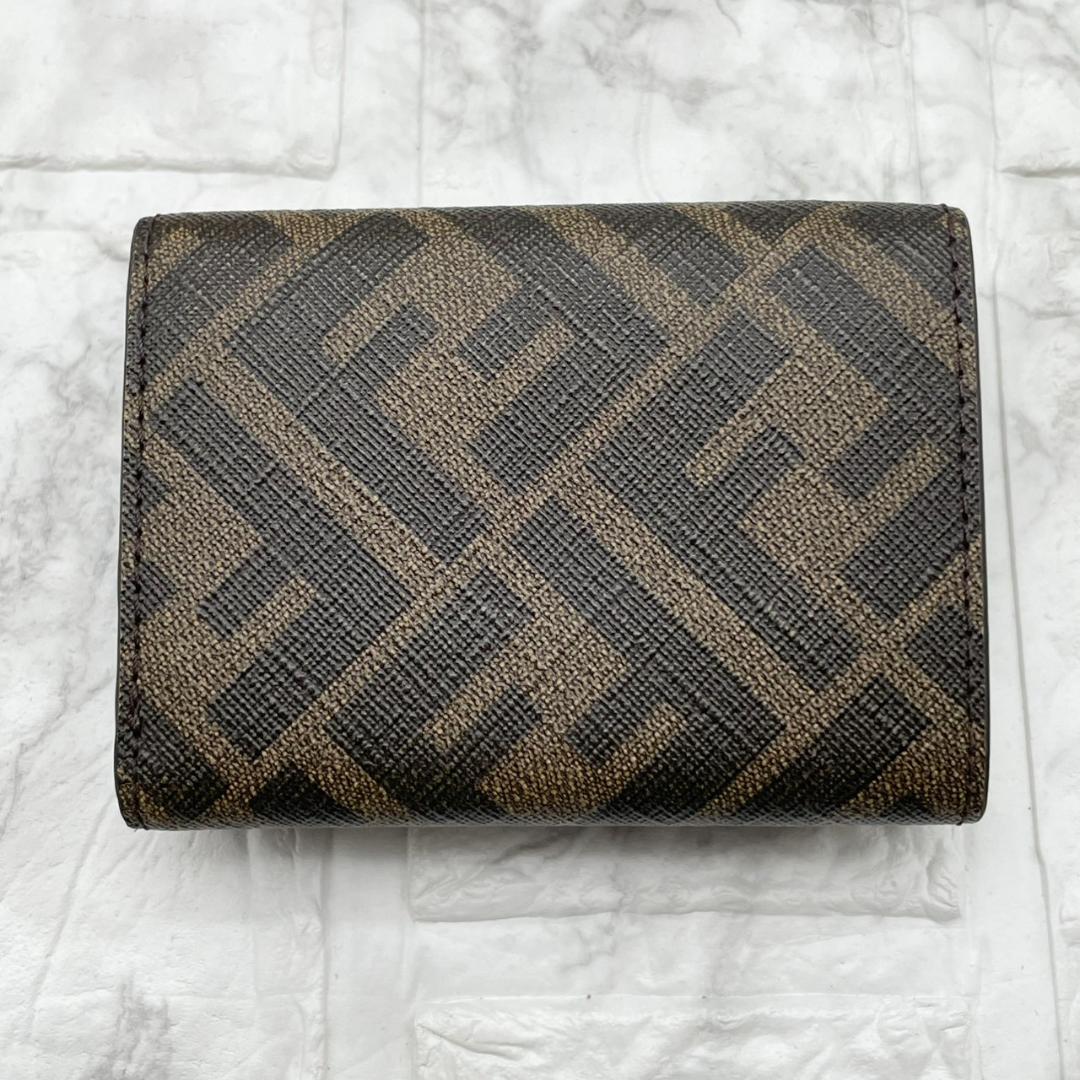 極美品✨️FENDI フェンディ 三つ折り財布 ズッカ レザー PVC 総柄