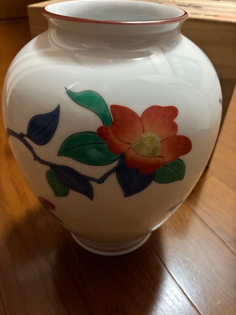 十三代　酒井田柿右衛門作　花鳥図「春」の壺　香蘭社　フランクリン