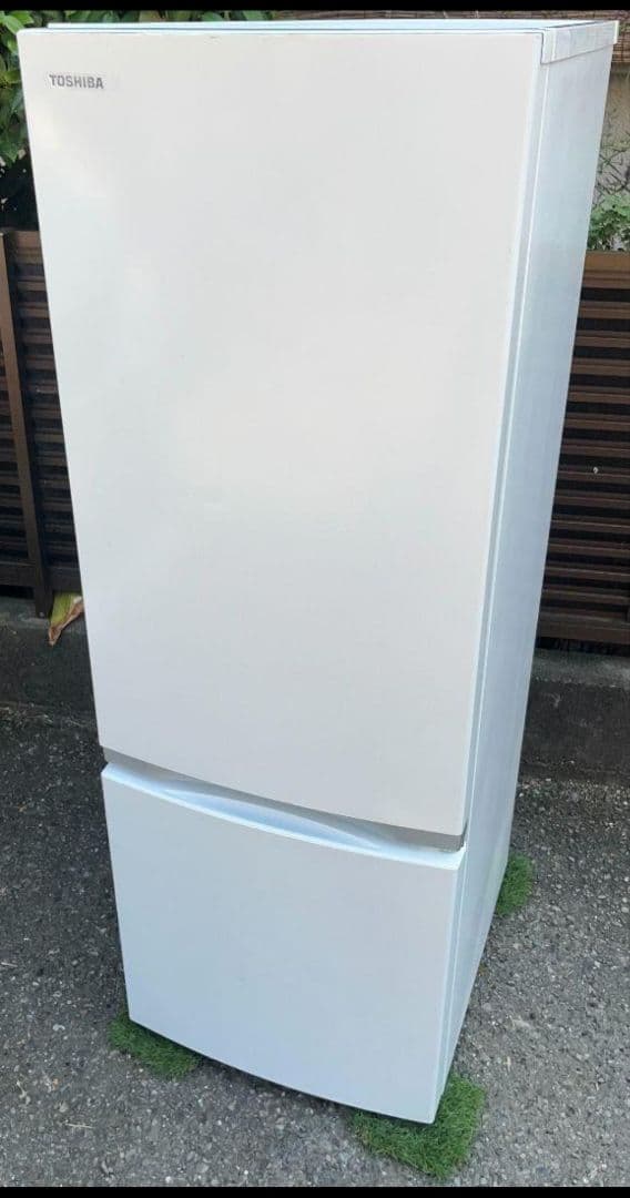 東芝 冷凍冷蔵庫 170L LED照明　省エネ設計自動霜取り機能付き2020年製