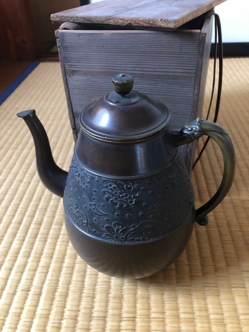 時代　唐銅　水指　木箱入