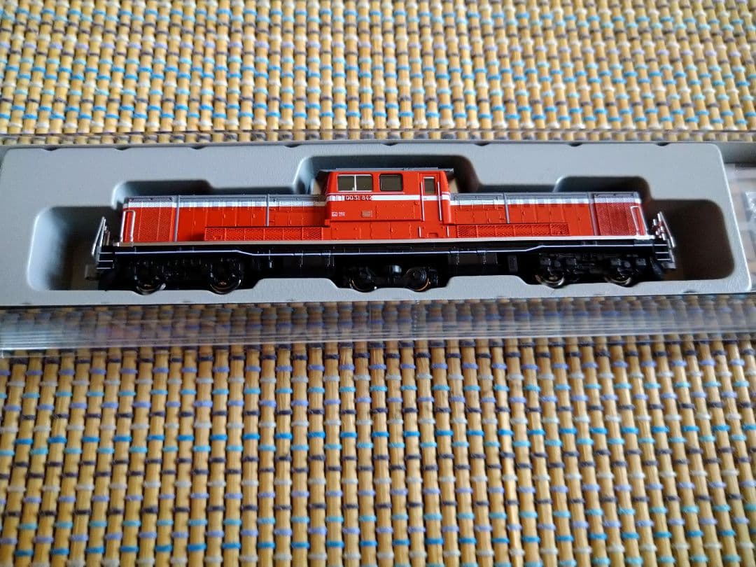 Nゲージディーゼル機関車 ＤＤ51-842 御召