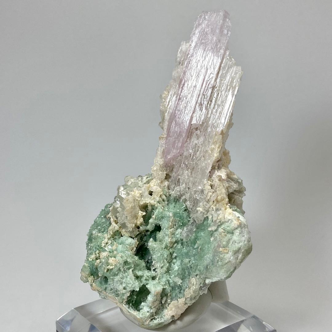 クンツァイト　クォーツ　ブルーアラゴナイト　鉱物標本　原石　天然石　ストーン