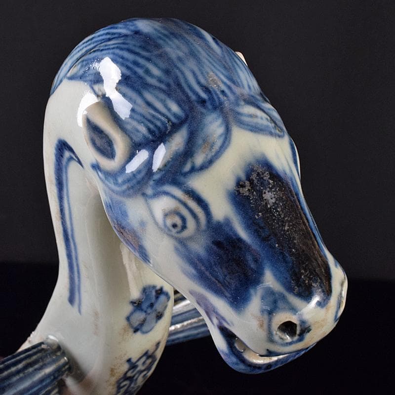 中国　青花　山水神獣文　馬頭琵琶　置物　M　R7978B