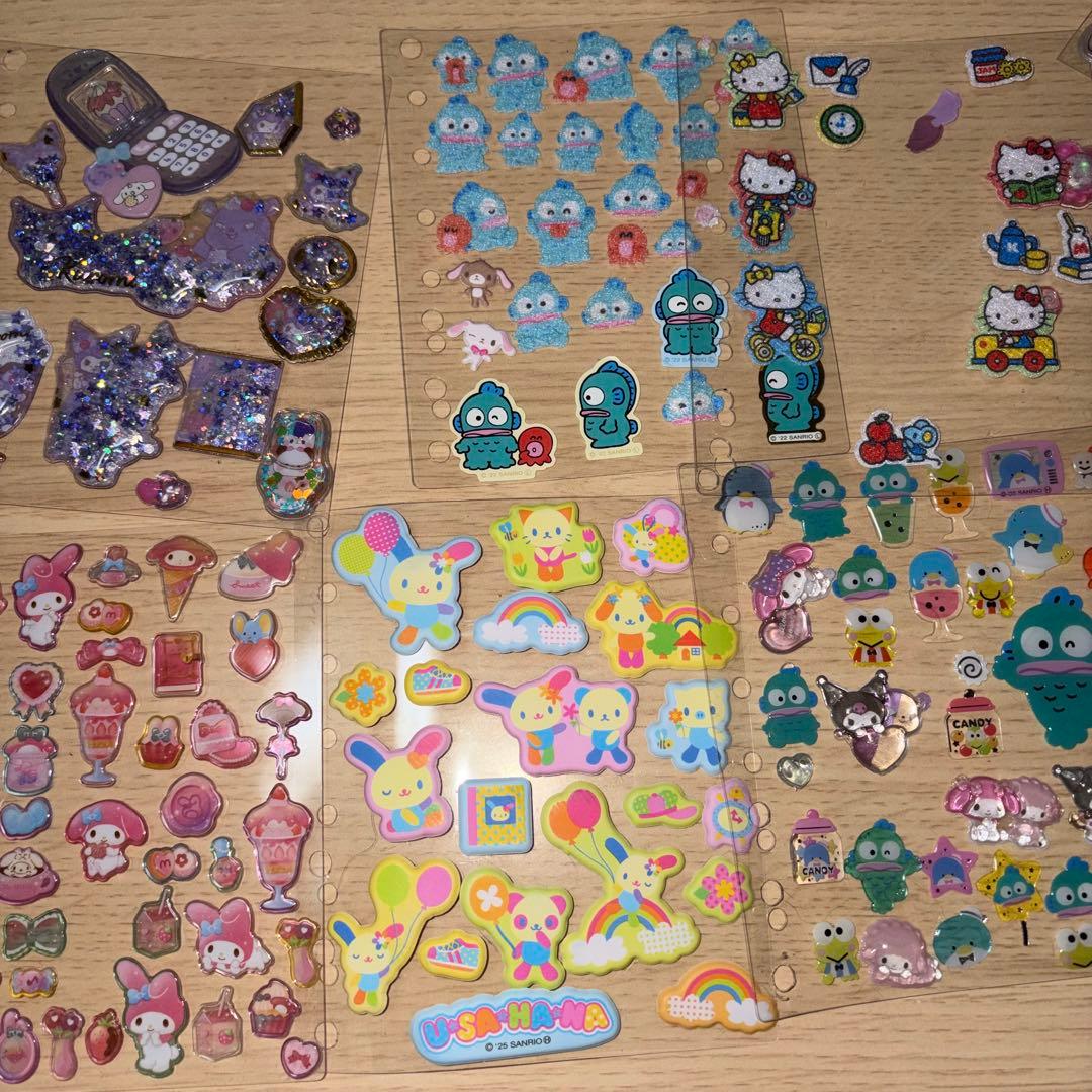 シール帳完成品　サンリオオンリー　ボンボンドロップシール、シャカシャカシール