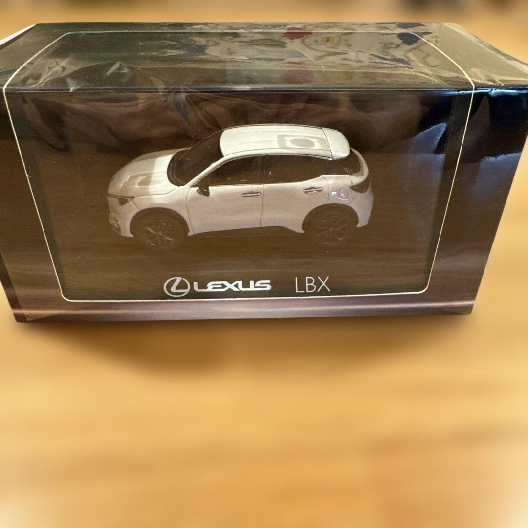 京商　LBX ミニカー 1/43