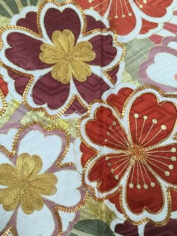 お値下げ！本加工☆豪華ピンク金駒刺繍振袖