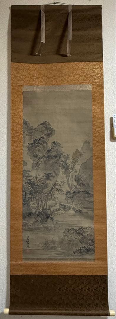 立原杏所筆　絹本肉筆　淡彩山水　古美術　掛軸　共箱　送料込み250902