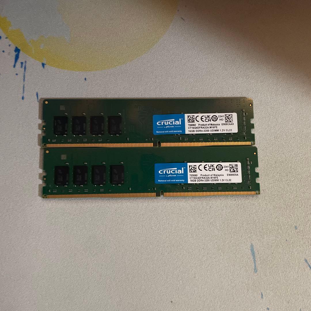 Crucial DDR4-3200 32GB (16GB×2枚) メモリ