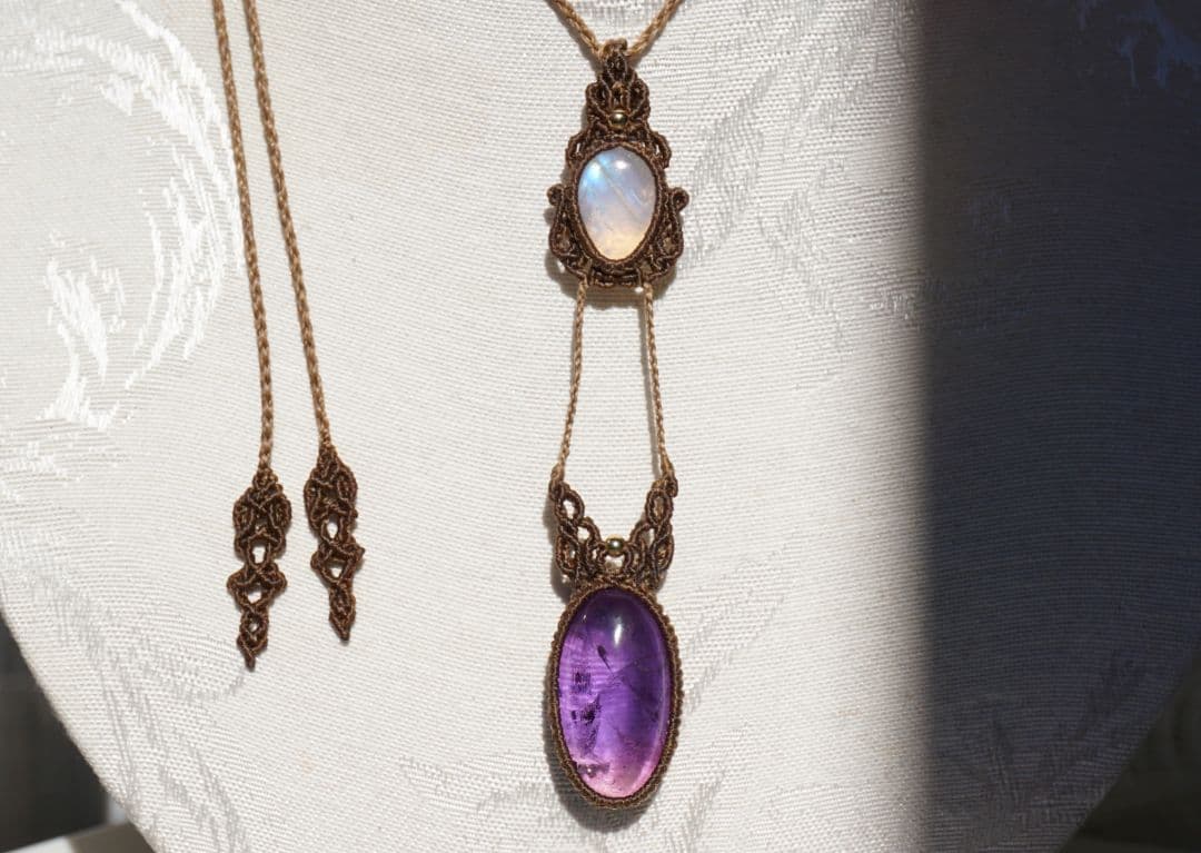 《H様お取り置き》夜明けの空の色　グラデーションアメジスト　マクラメ　ネックレス