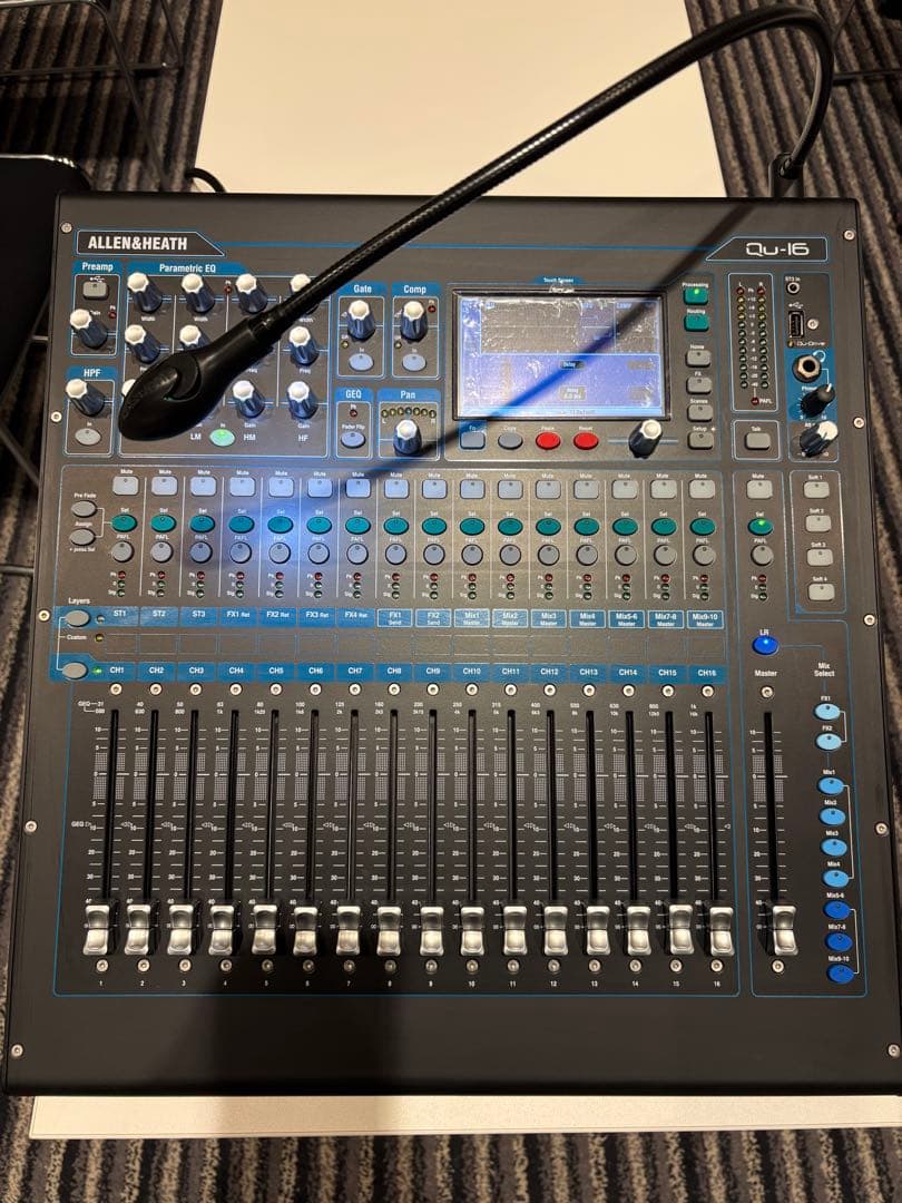 ALLEN & HEATH Qu-16C/純正キャリーバッグ/純正ミキサーライト