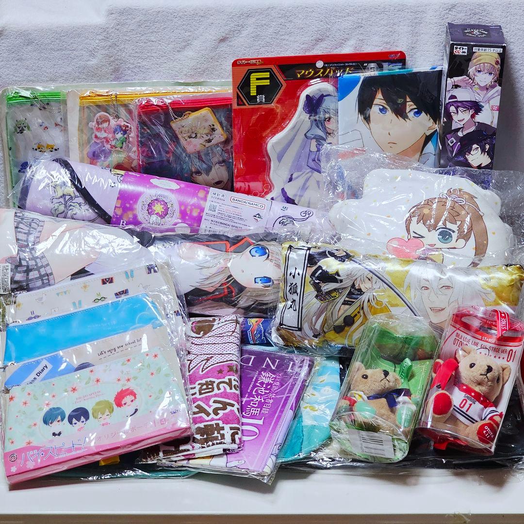 アニメグッズ　大量　まとめ売り