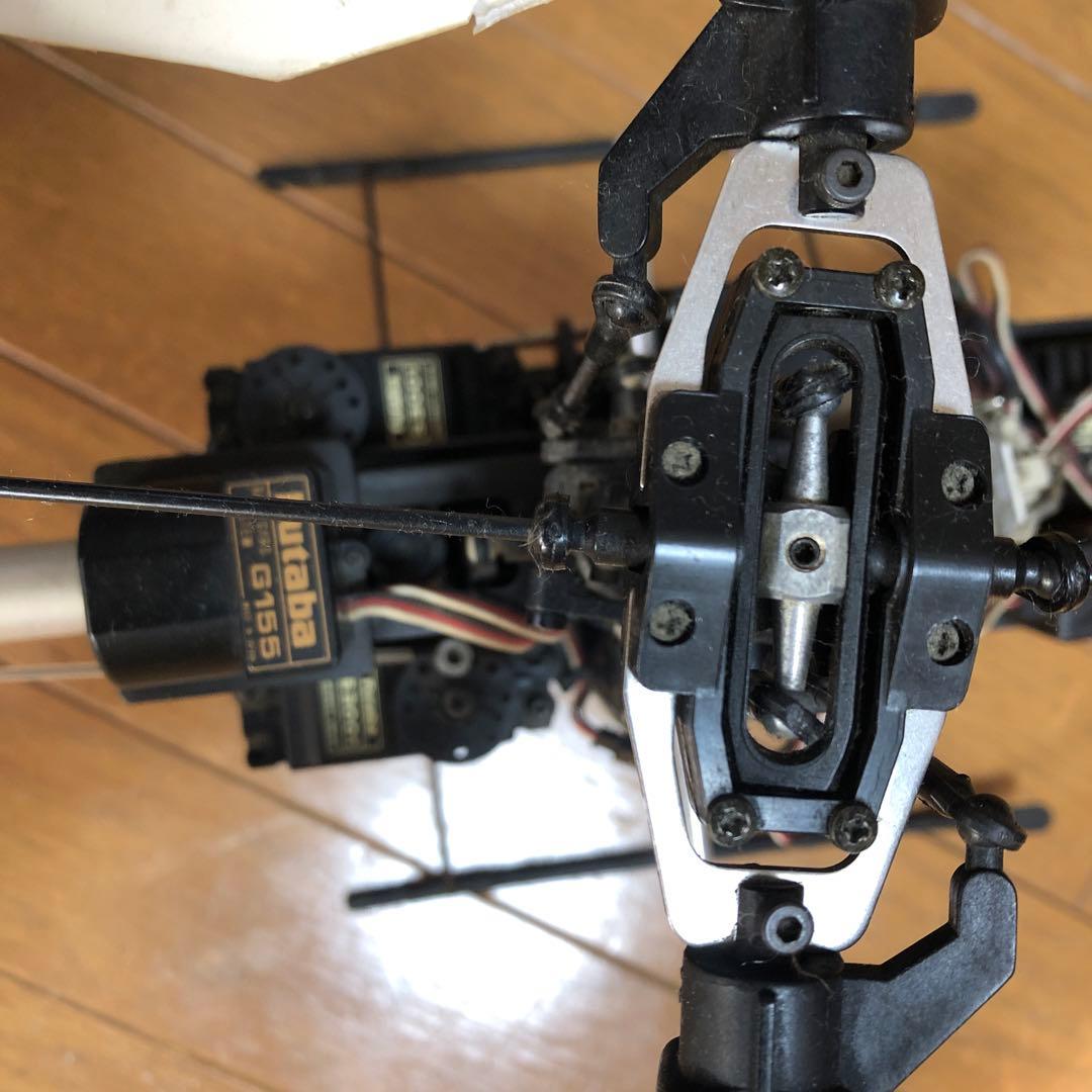 京商EPコンセプト電動ラジコンヘリコプター 本体１機、機体カバー2対