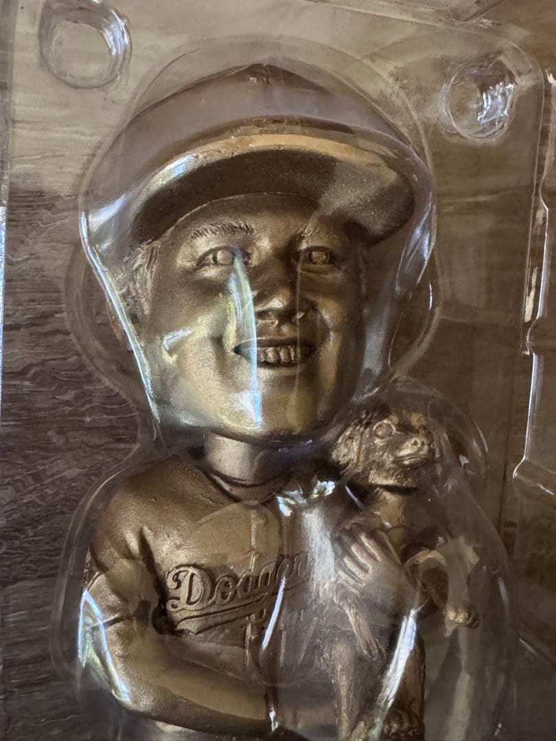 大谷翔平　デコピン　ゴールド　ボブルヘッド　来場者限定　スタジアム配布　新品