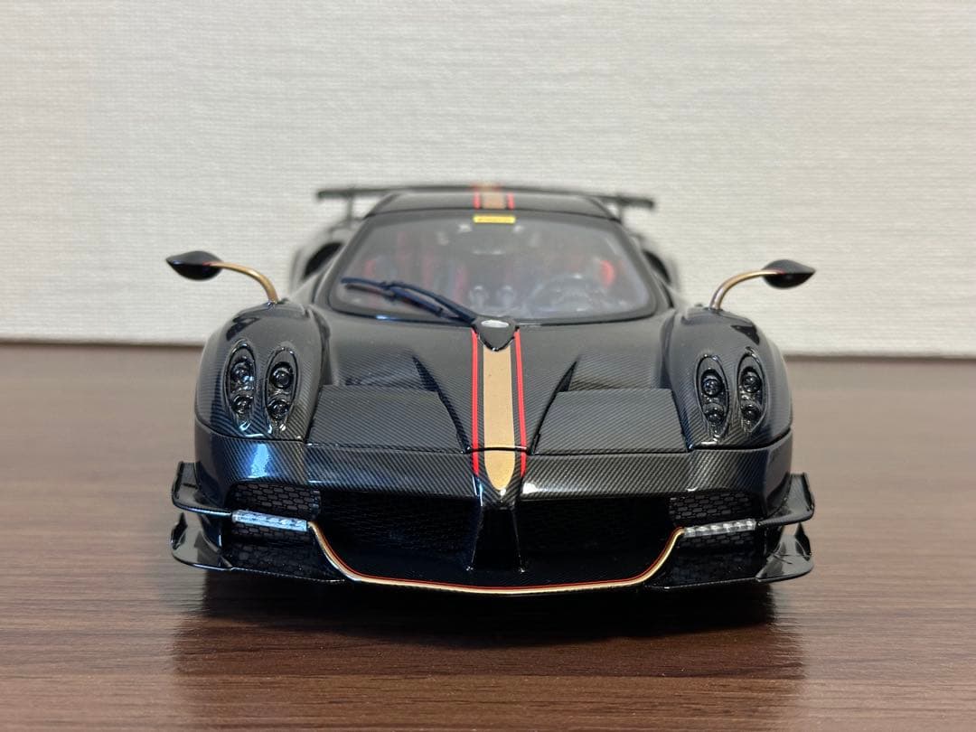 1/18 LCD Pagani Huayra パガーニウアイラBC Carbon