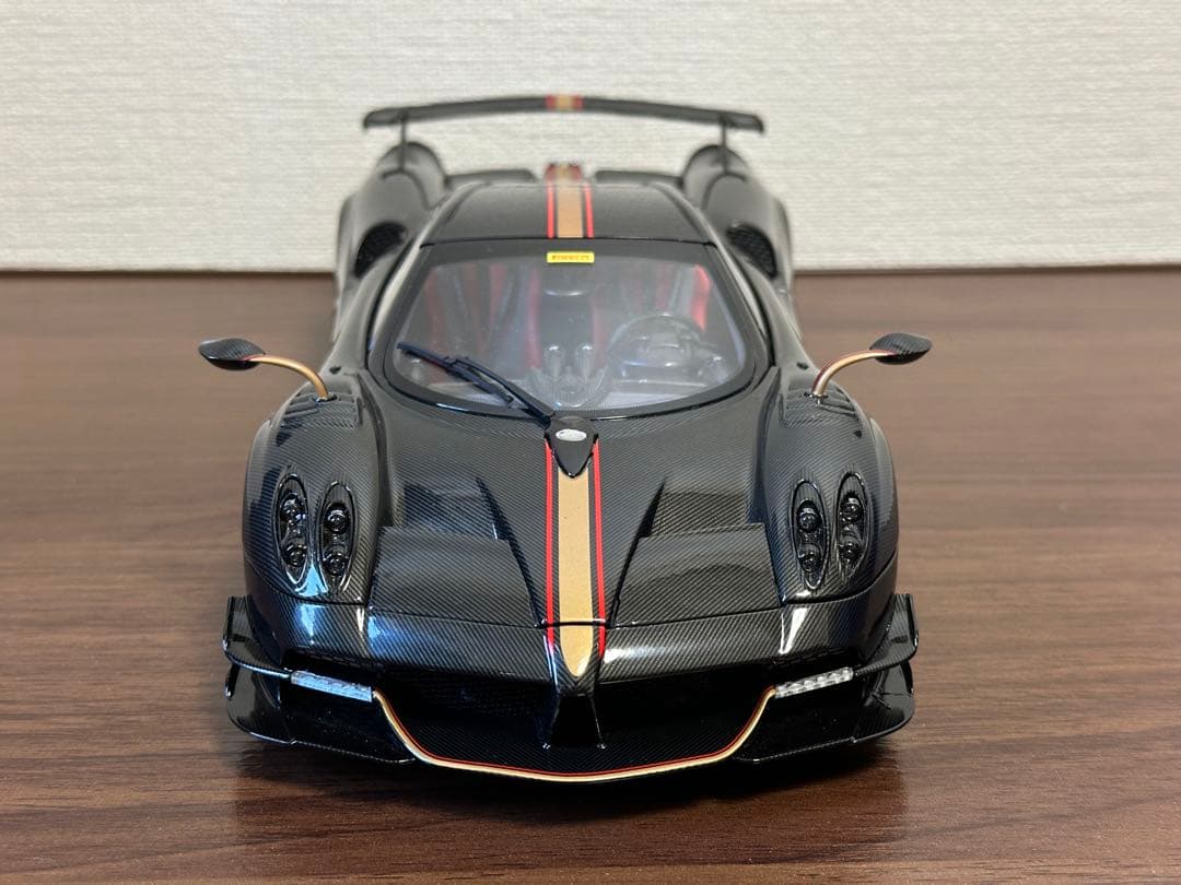 1/18 LCD Pagani Huayra パガーニウアイラBC Carbon